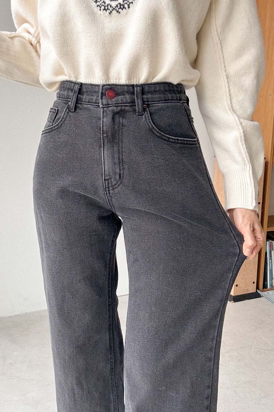 Fleece Lined Wide Fit Jeans