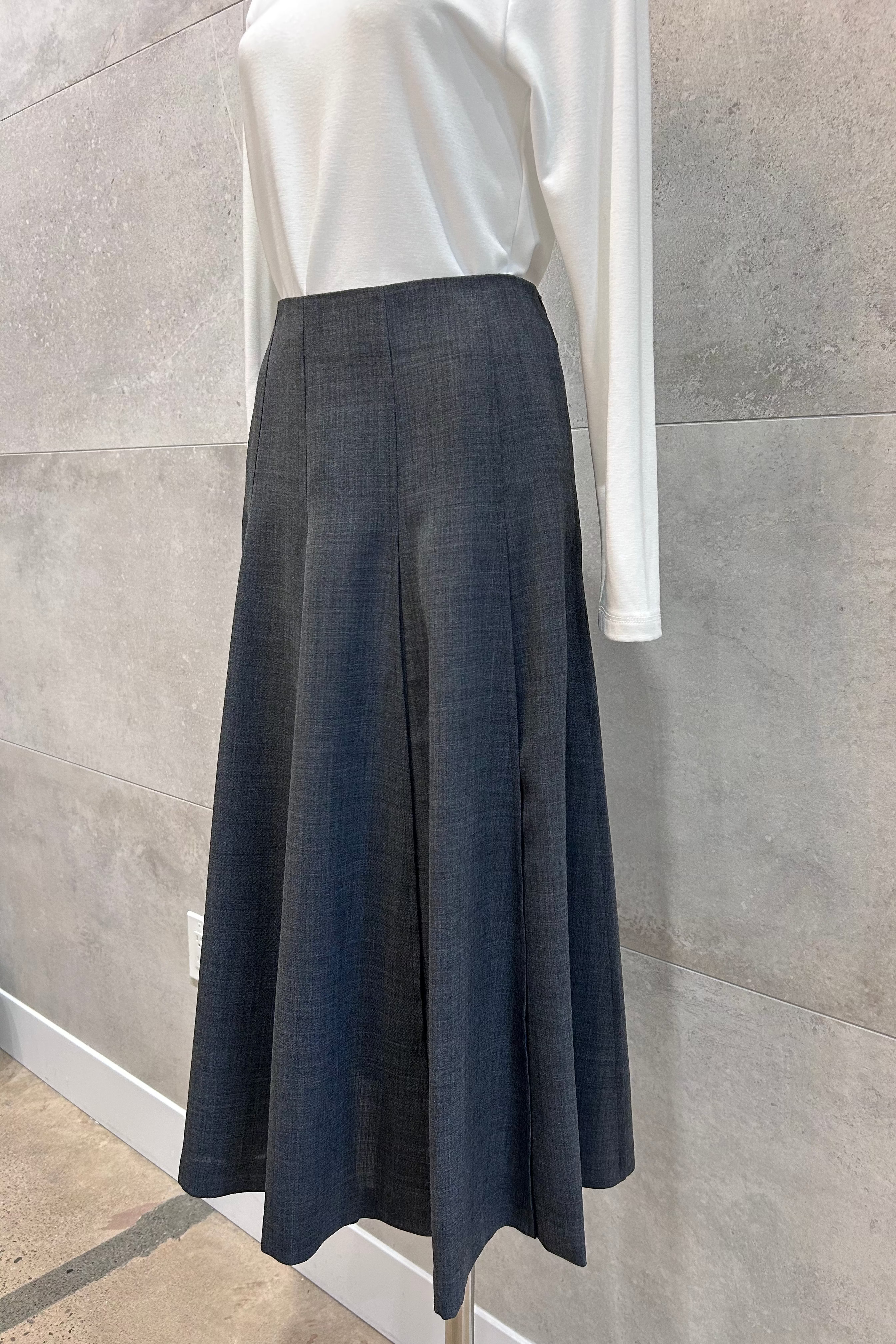 Frida Pleated Wool Skirt