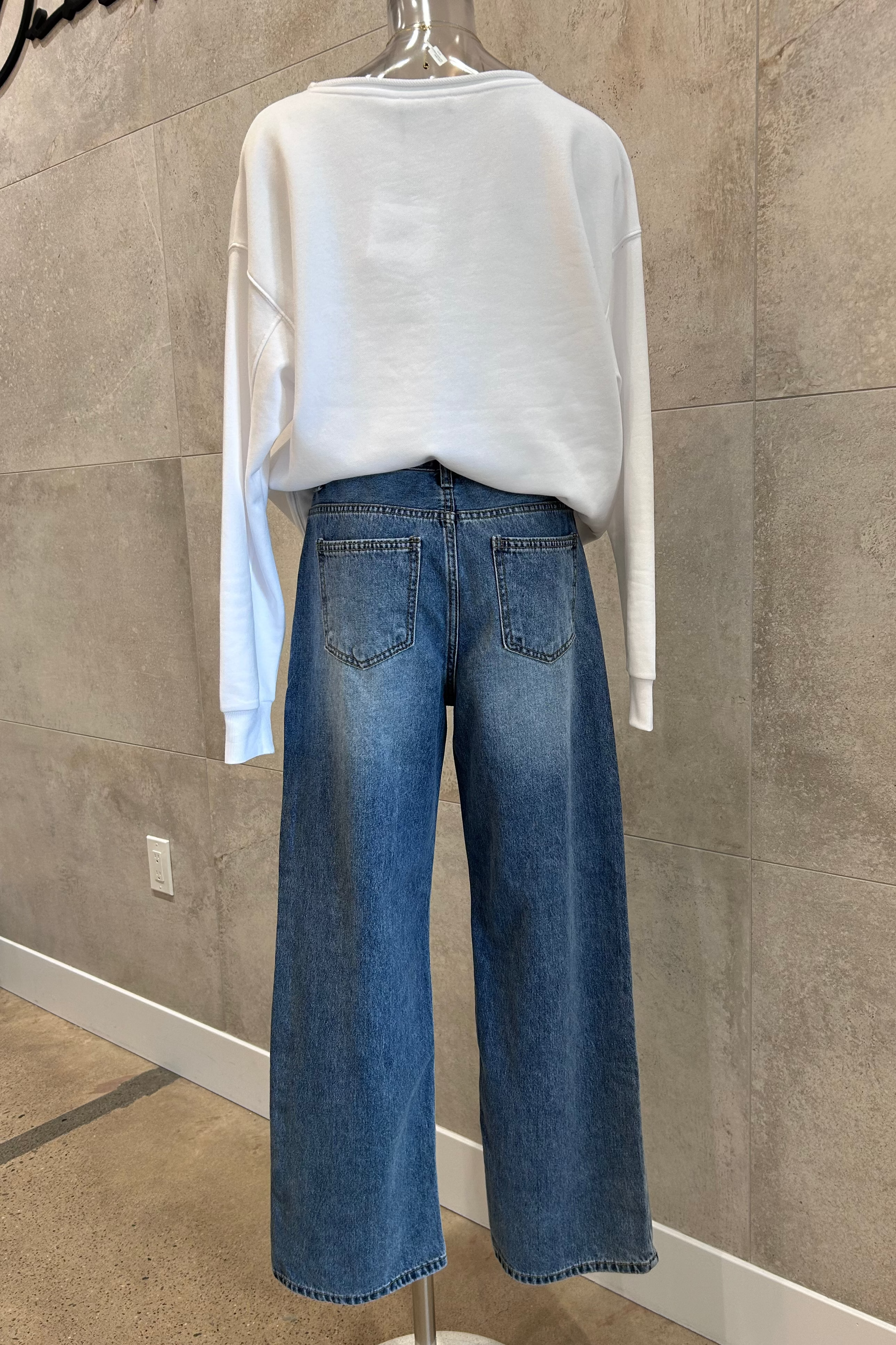 Taylor Straight Fit Jeans