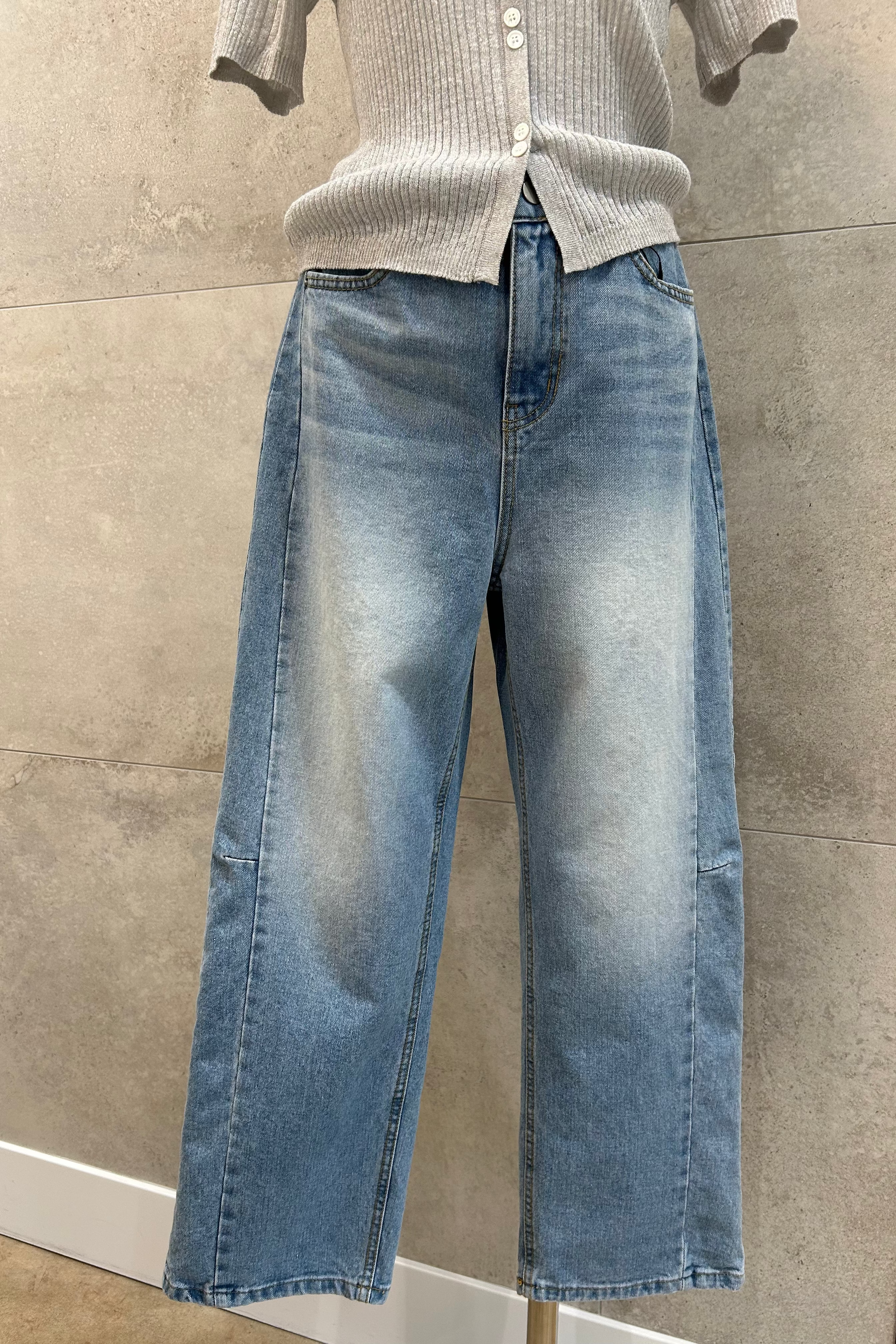 Yena Side Seam Barrel Jeans