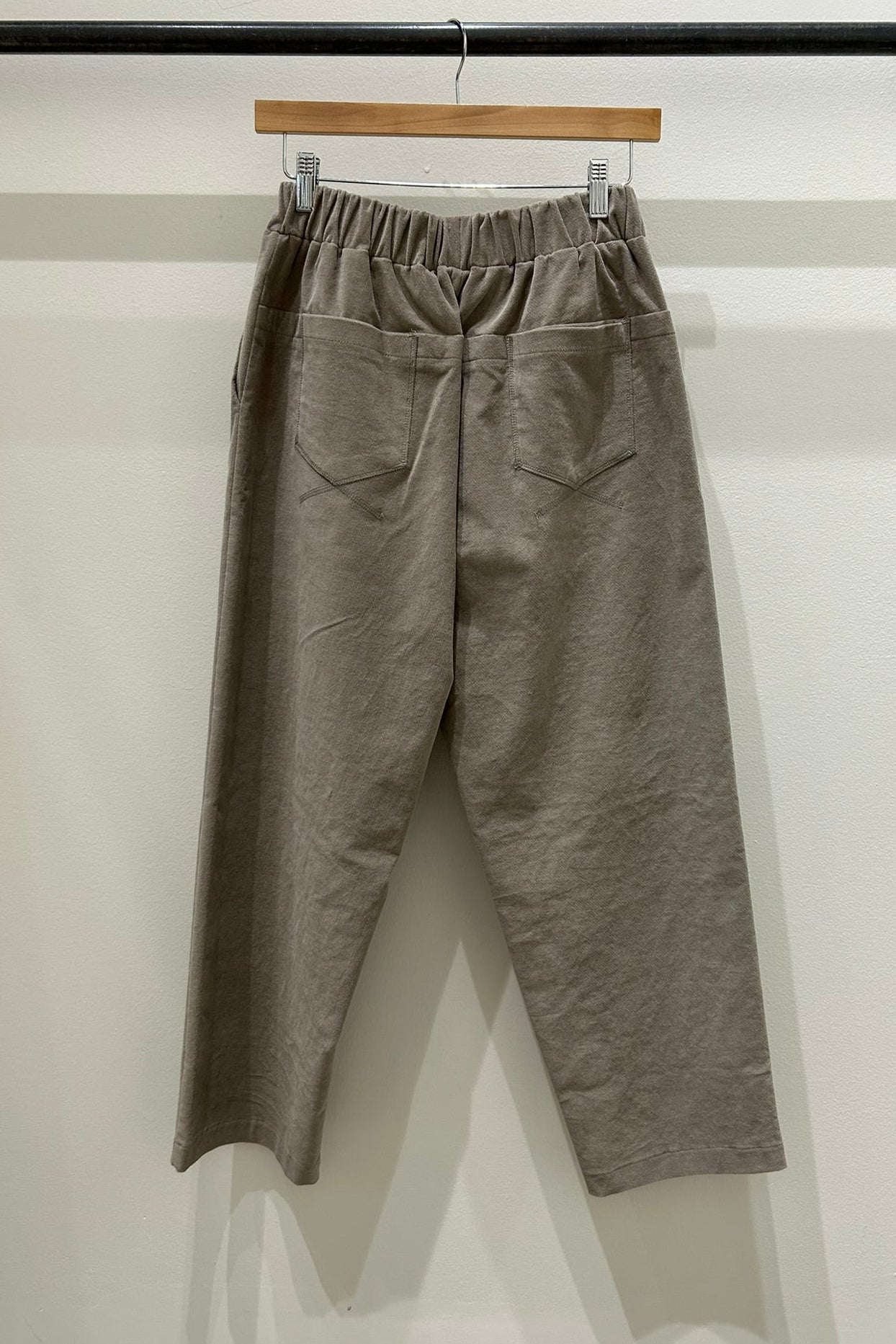 Velvet Straight-fit Pants