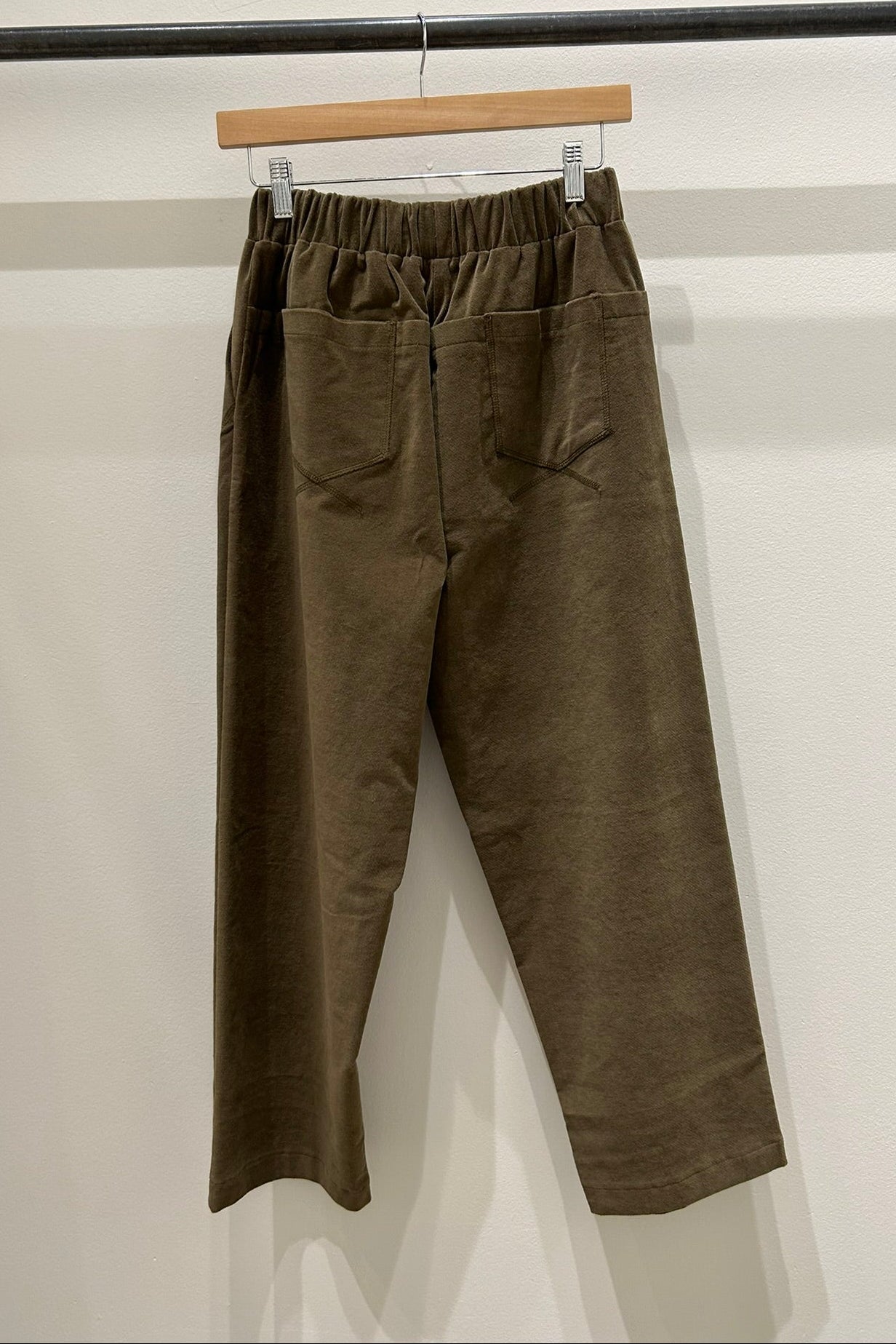 Velvet Straight-fit Pants