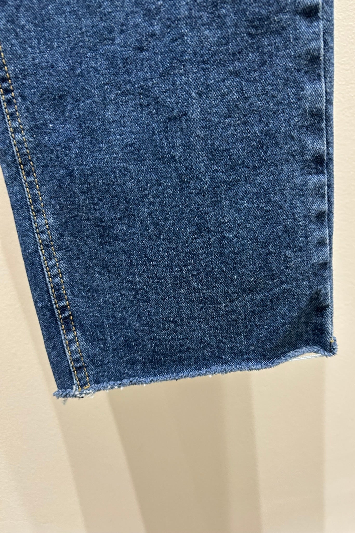 Raw Edge Slim Stretch Jeans