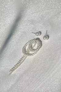 Loop Pearl Duster Earrings