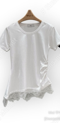 Asymmetric Lace Trim T-Shirt