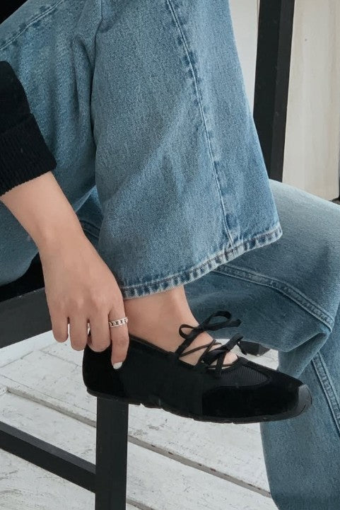 Ribbon Mary Jane Sneakers