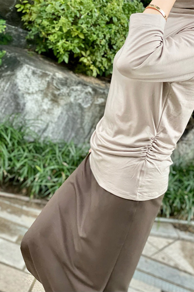 Side Shirred Mockneck T-Shirt