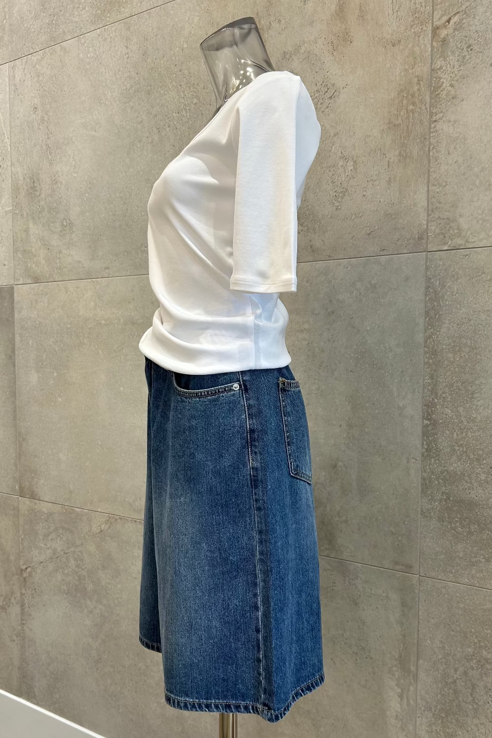 Back Buckle Bermuda Shorts