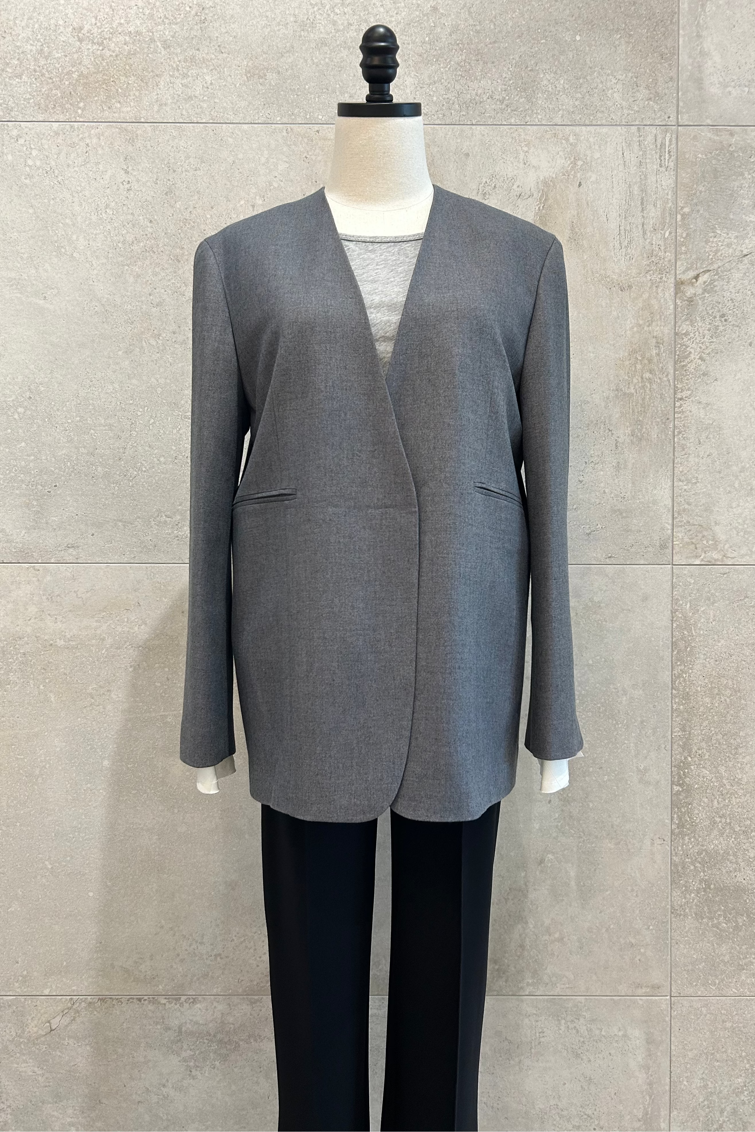 Chiffon Cuff Collarless Blazer