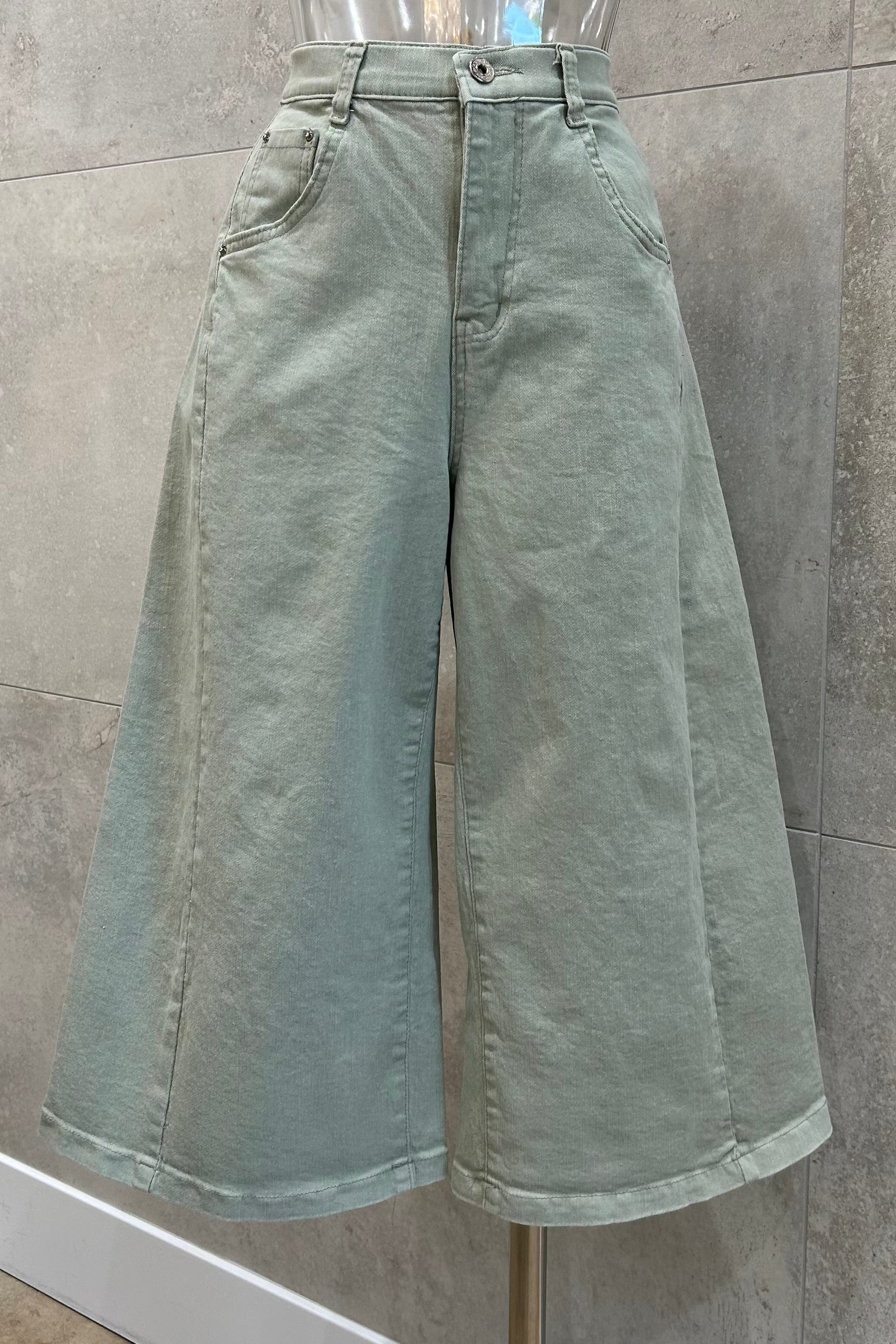 Washed Cropped Cotton Pants