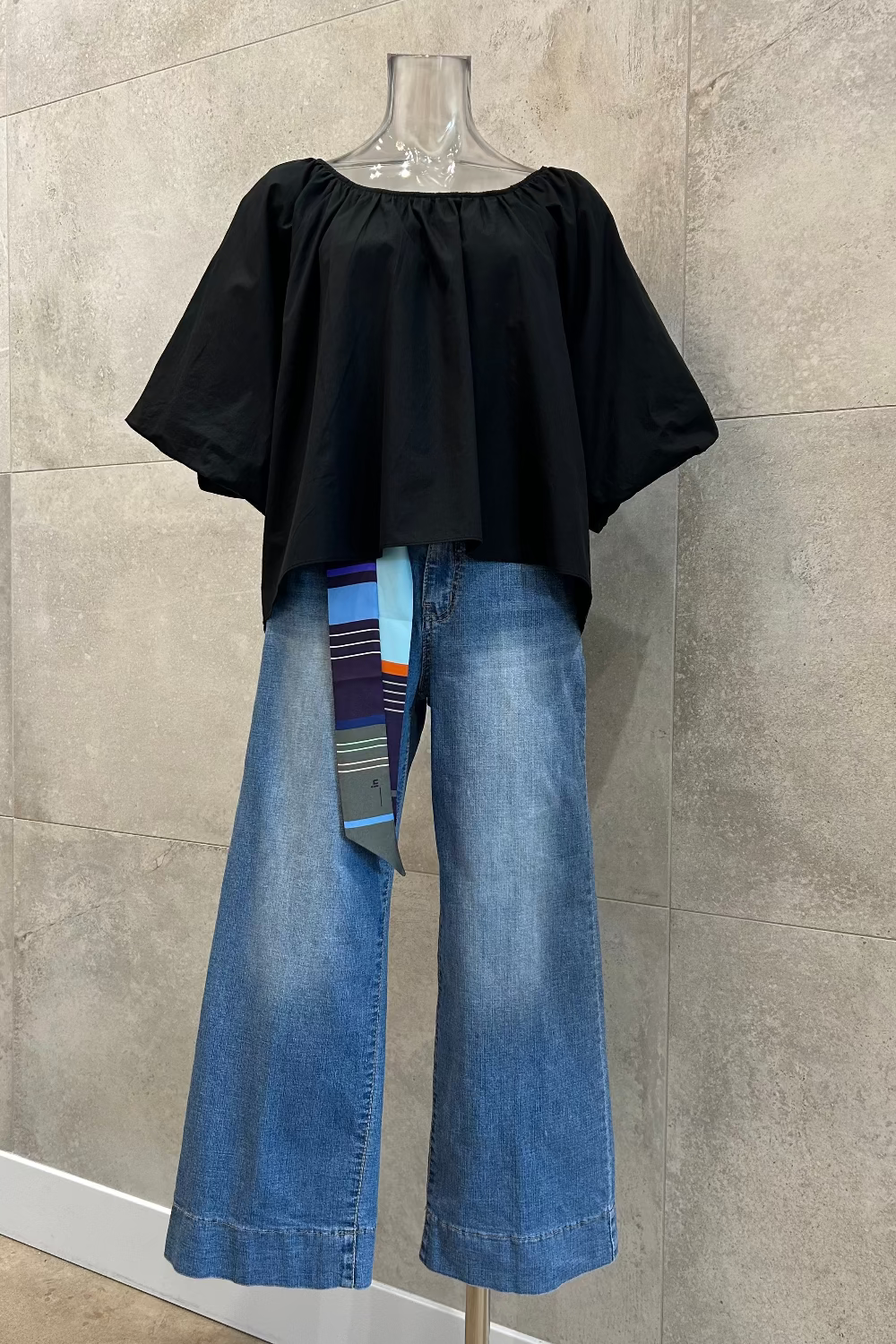 Heidi Straight Fit Jeans