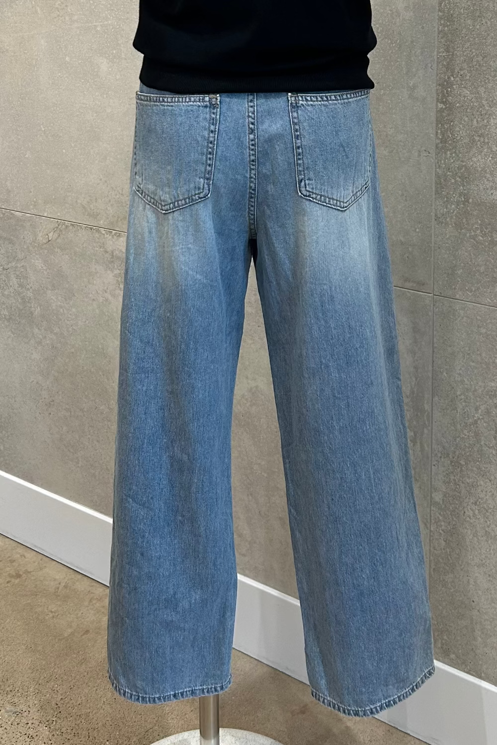 Yoko Lightweight Staright Fit Jeans
