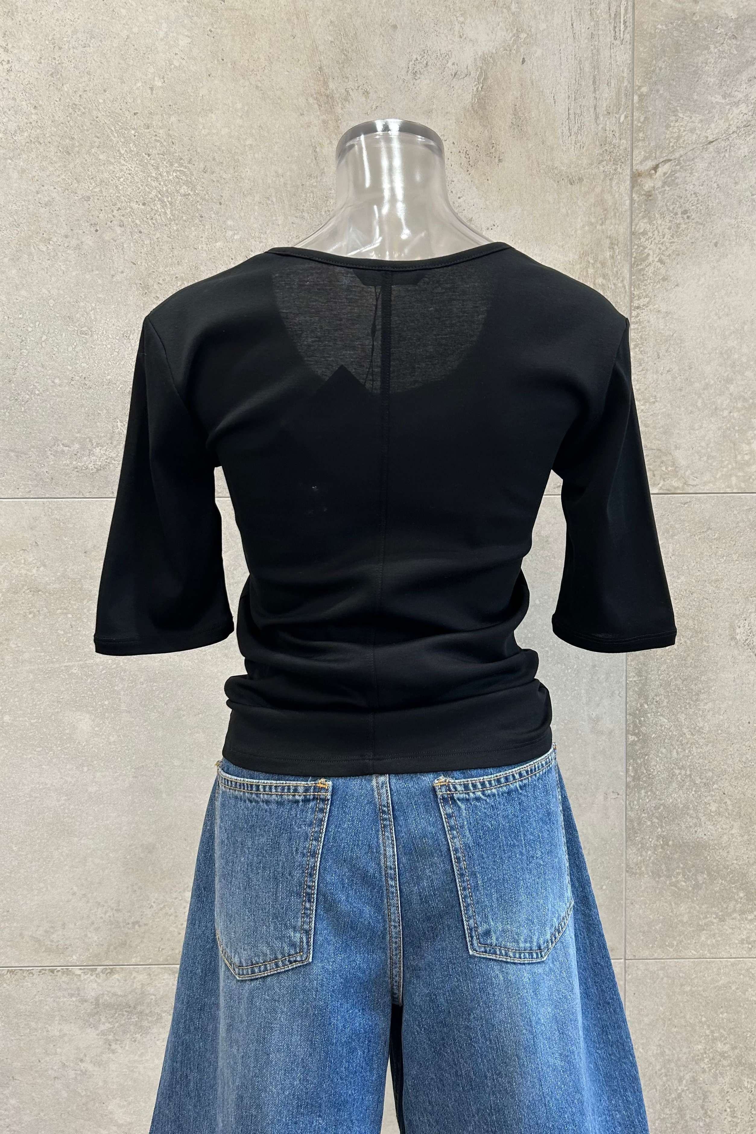 Rib Slim Fit U-Neck T-Shirt
