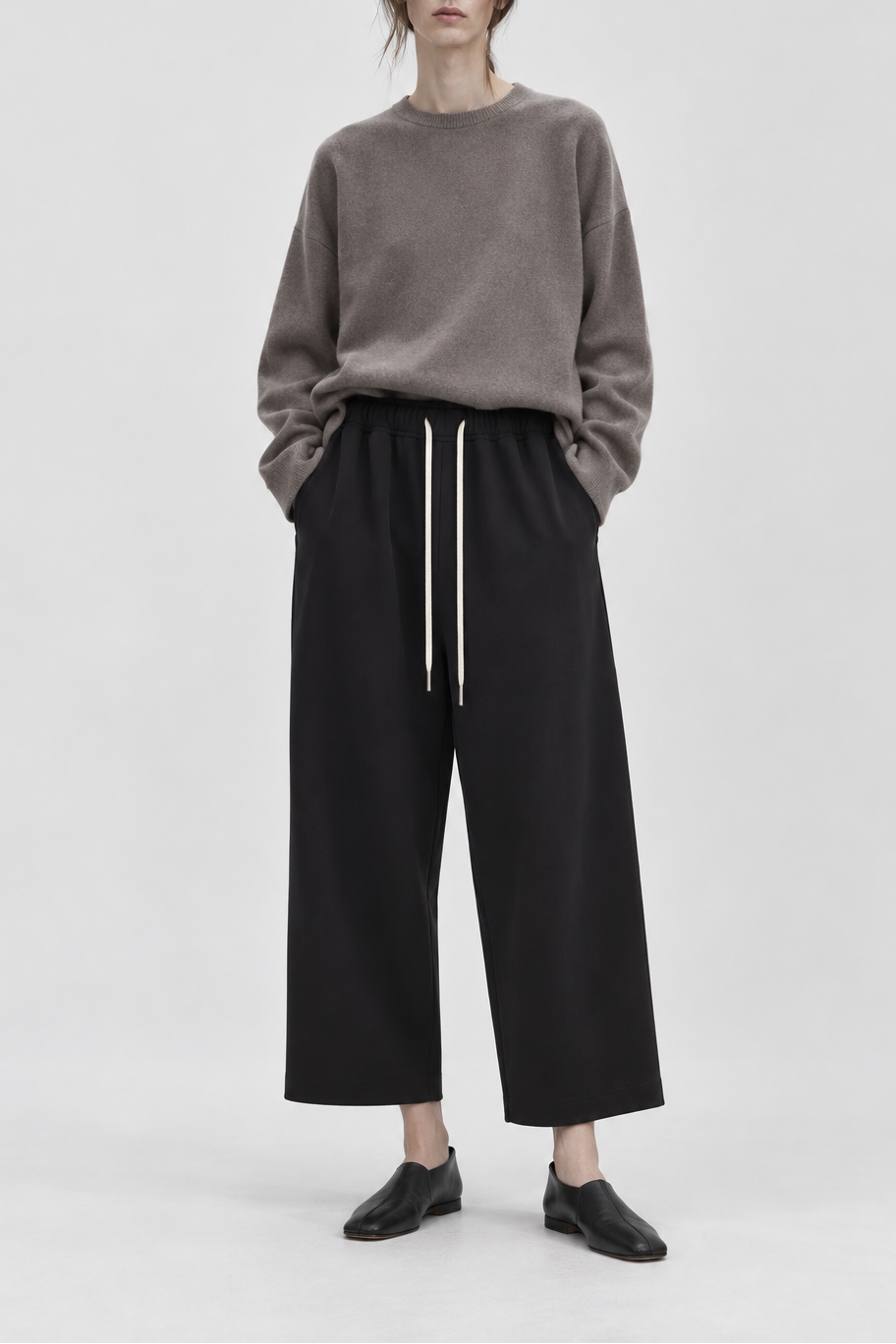 Semi Wide Crop Sweatpants