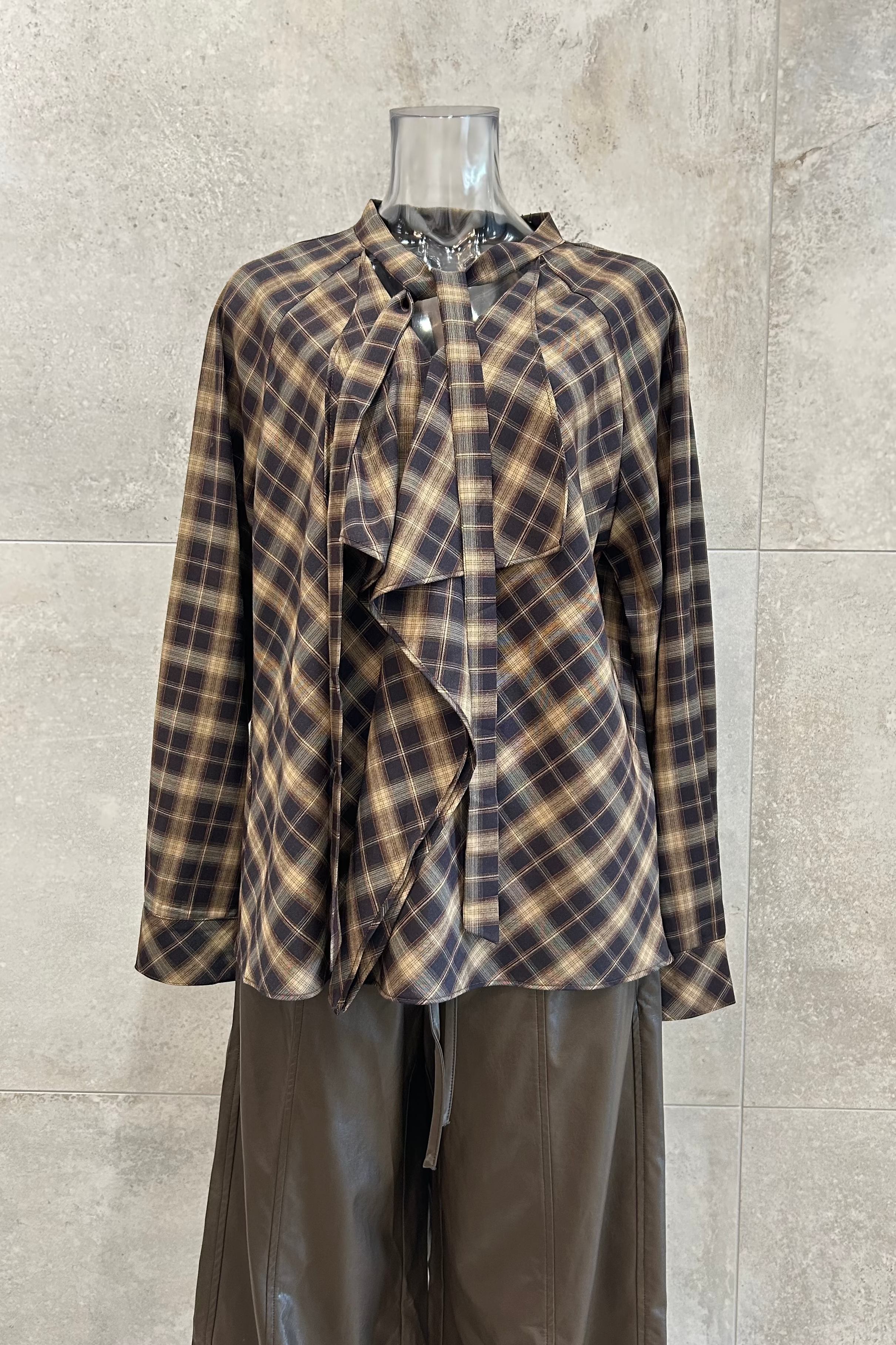 Tie Neck Plaid Bouse