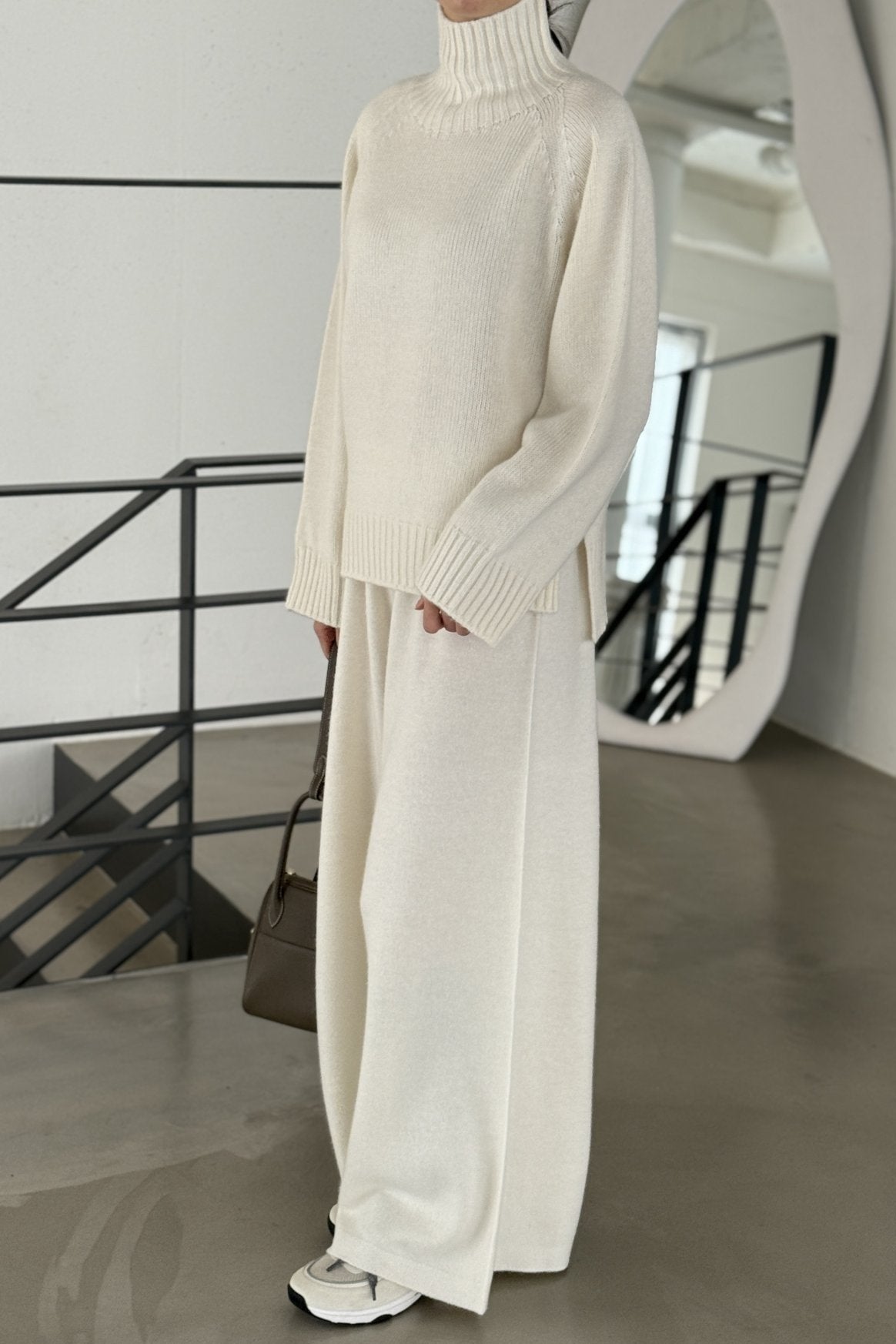 Oslo Wide Leg Sweater Pants