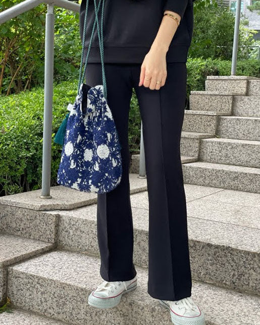 Stretch pants